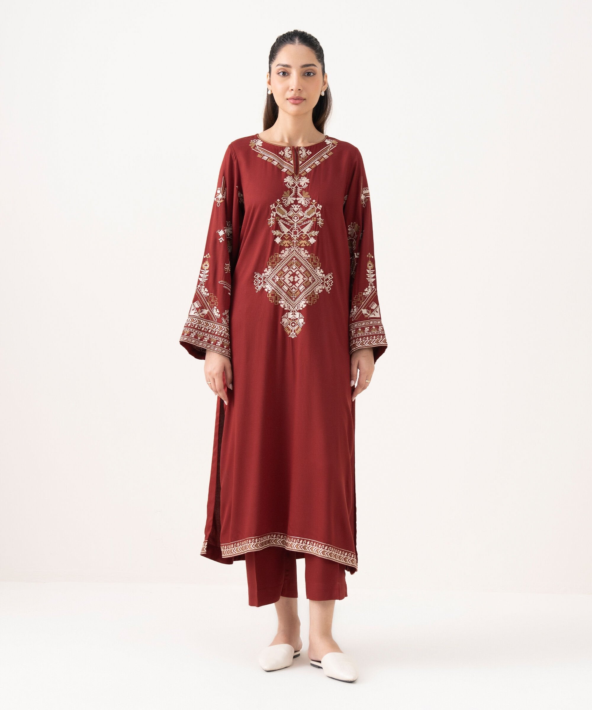 Saphair Emb Shawl 3Pc