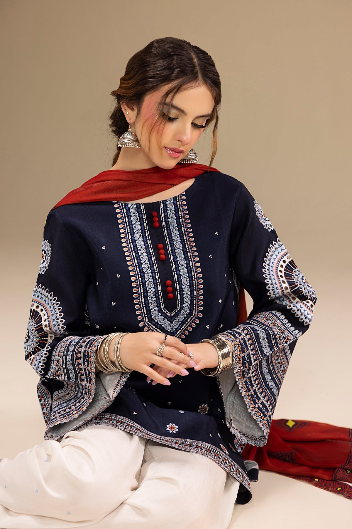 Rangrez Farshi Shalwar Emb 3pc