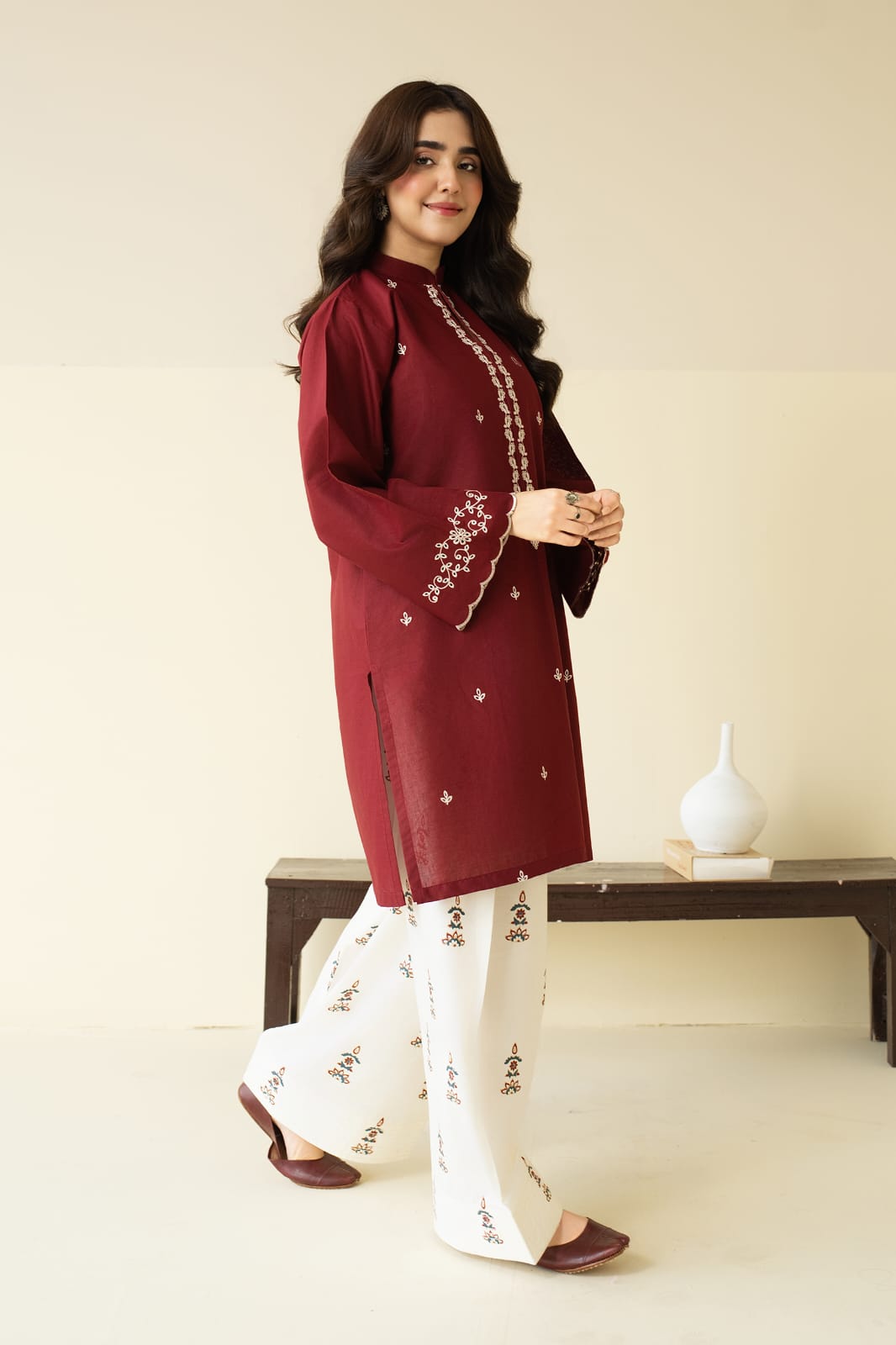 Arzo Emb Farshi Shalwar Set