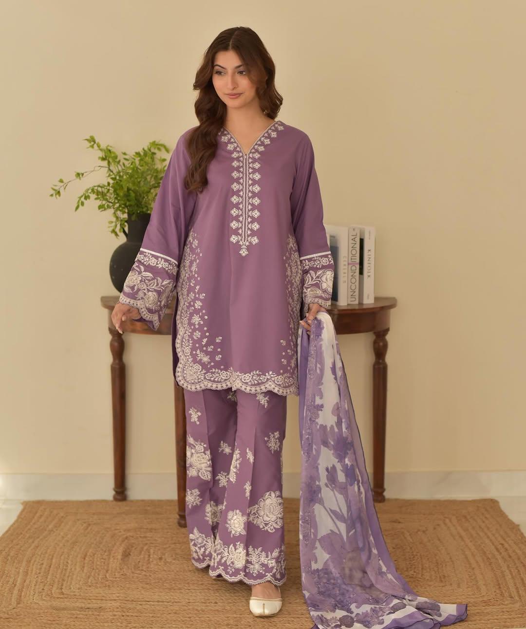 Shokh Embroidered 3pc