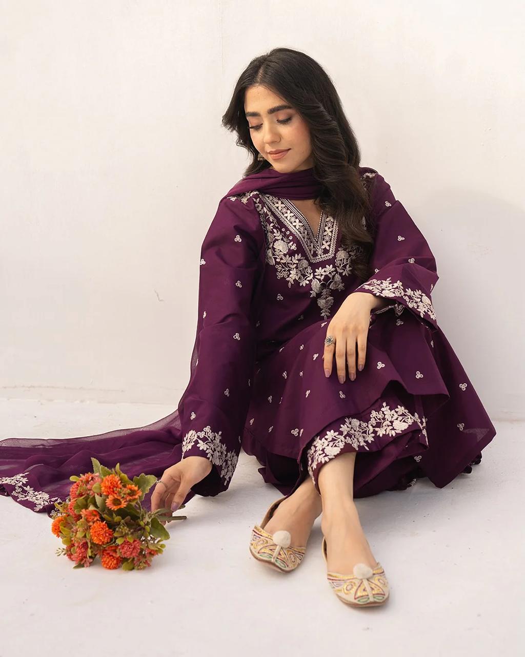 Rivaj Embroidered 3Pc