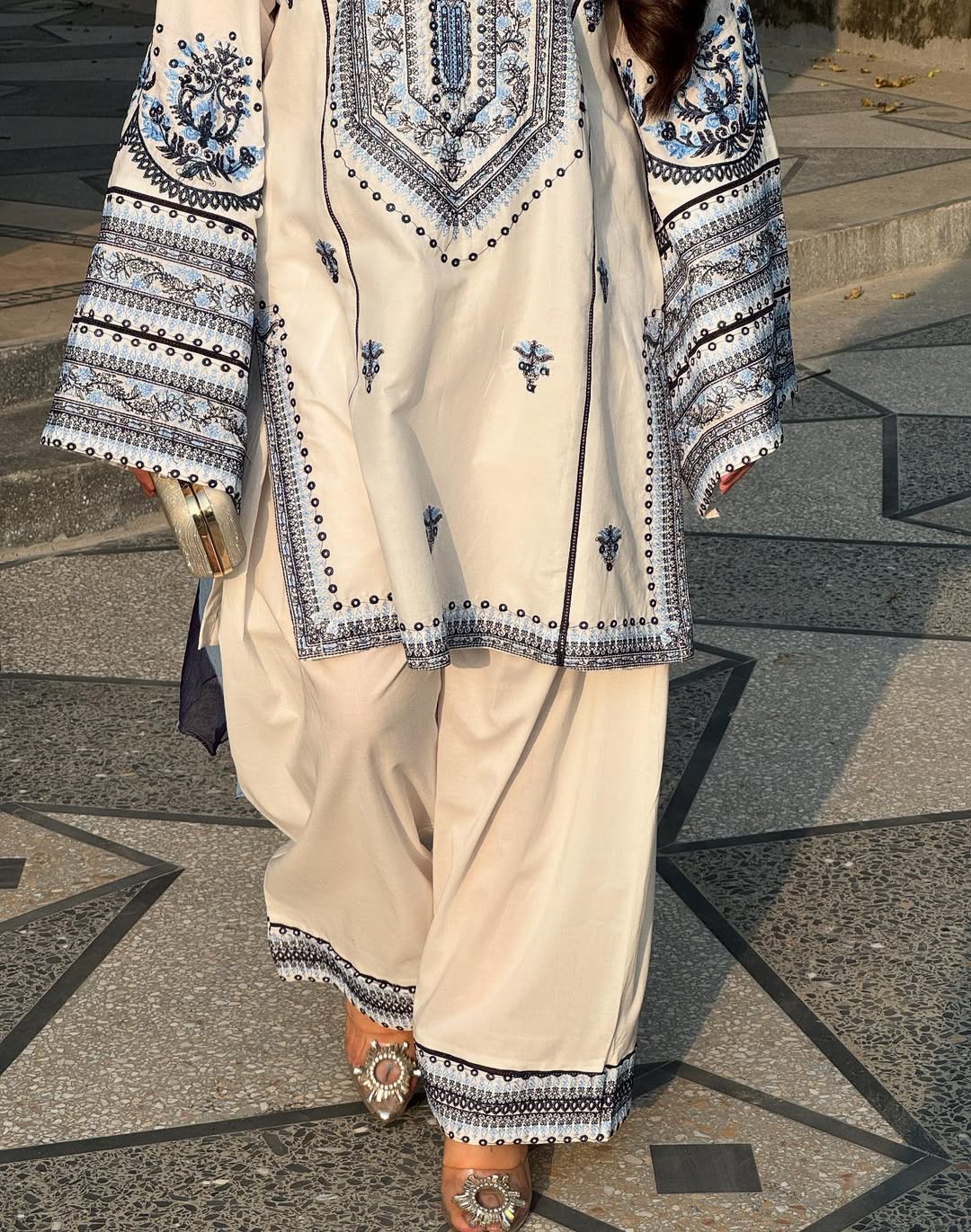 Nazar Embroidered 3Pc