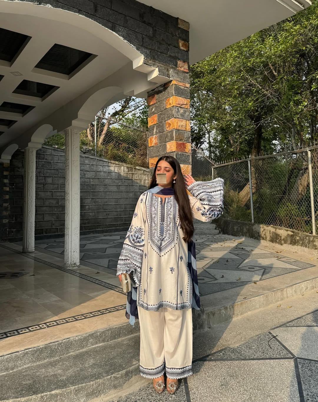 Nazar Embroidered 3Pc