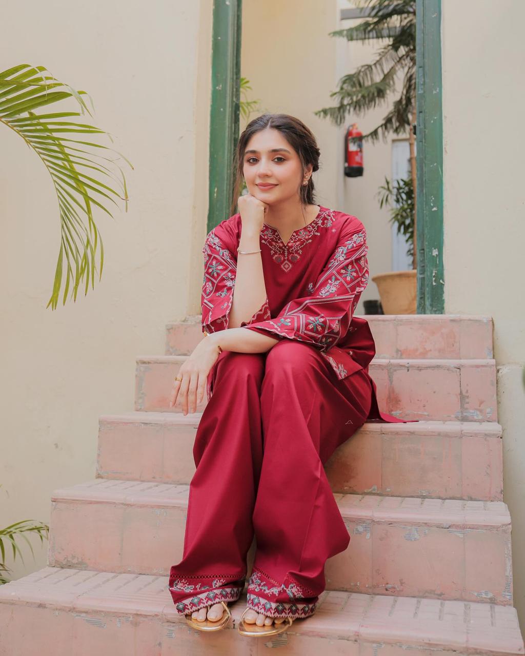 Nisha Farshi Shalwar Set