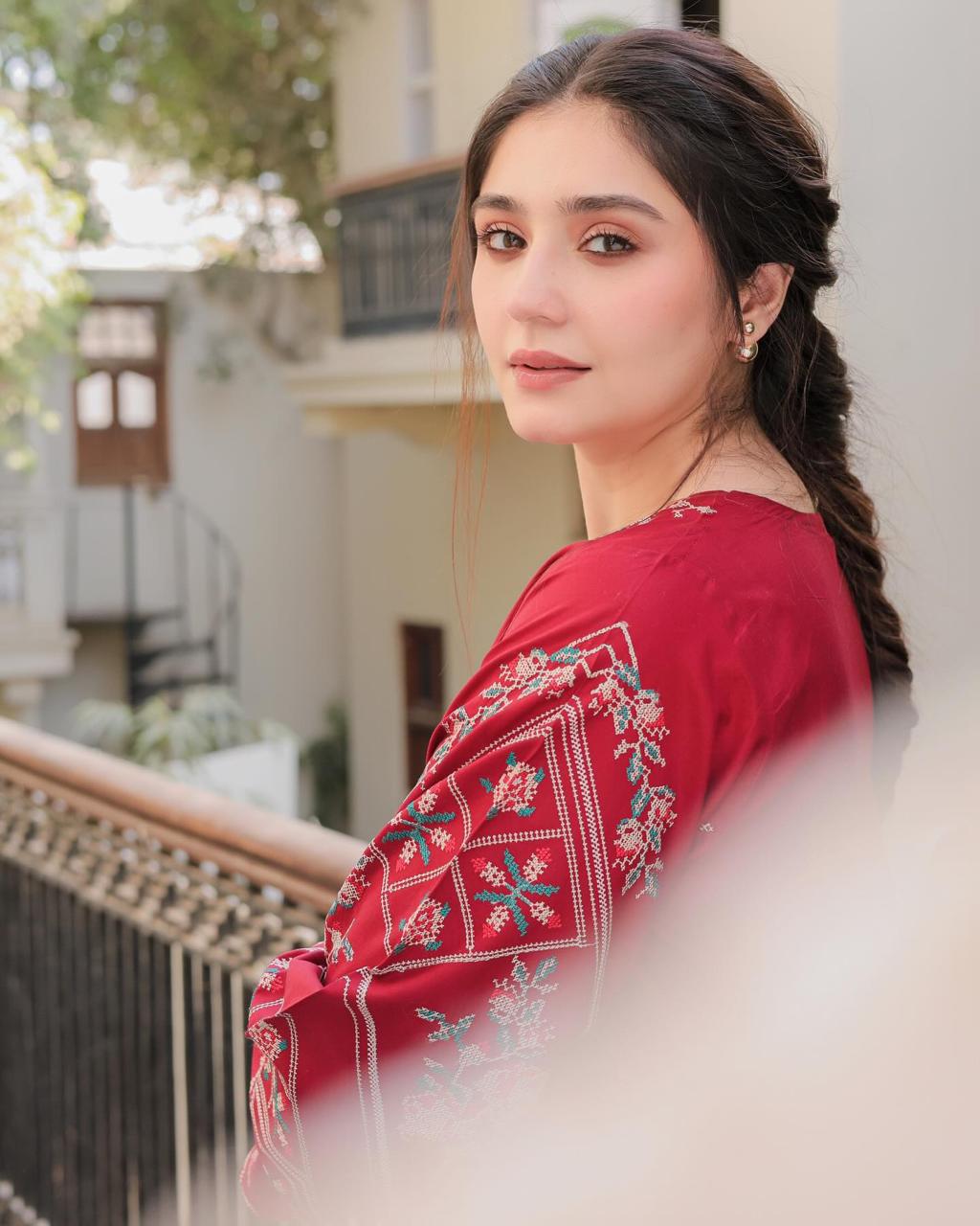 Nisha Farshi Shalwar Set