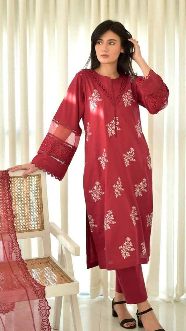 Horiya Embroidered CO-ORD SET