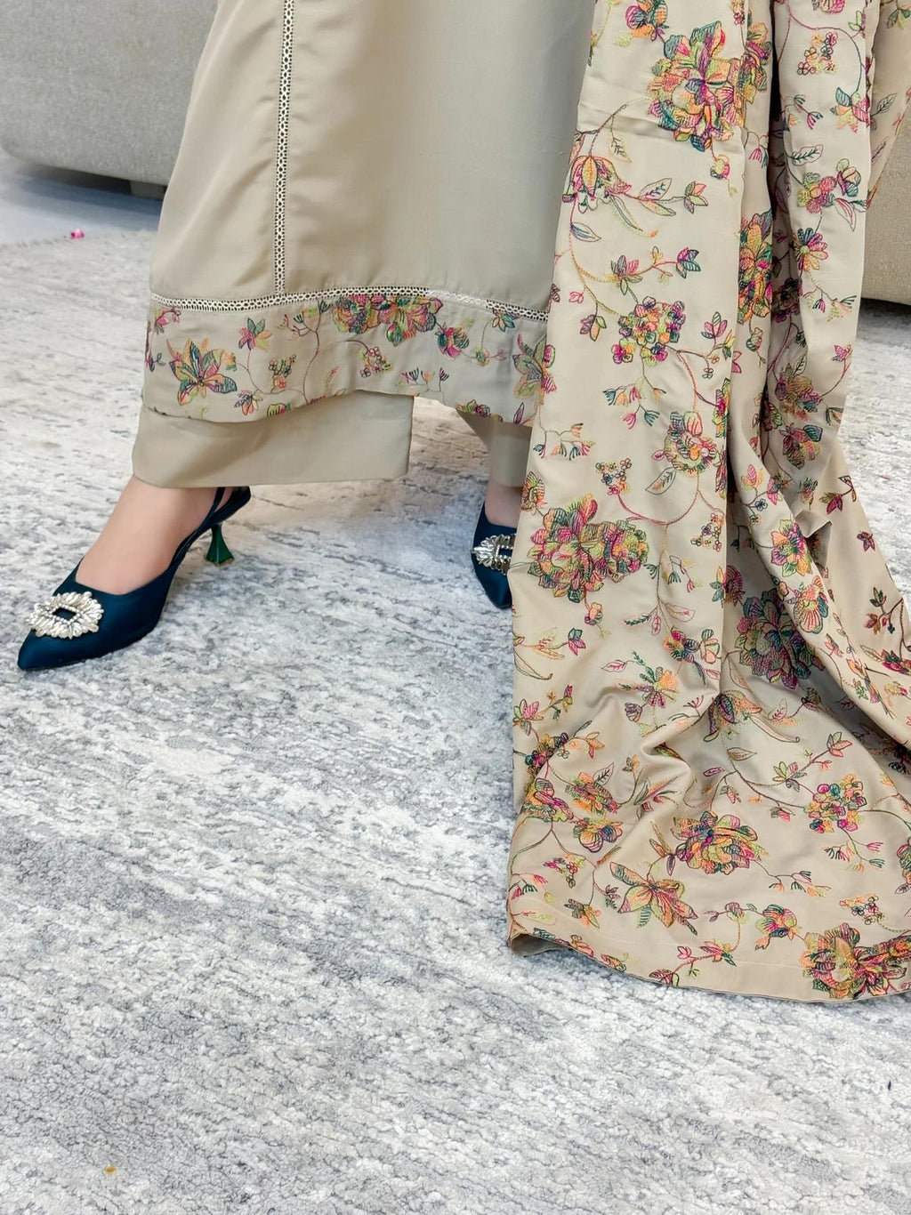 Wasle Emb Shawl 3pc Set