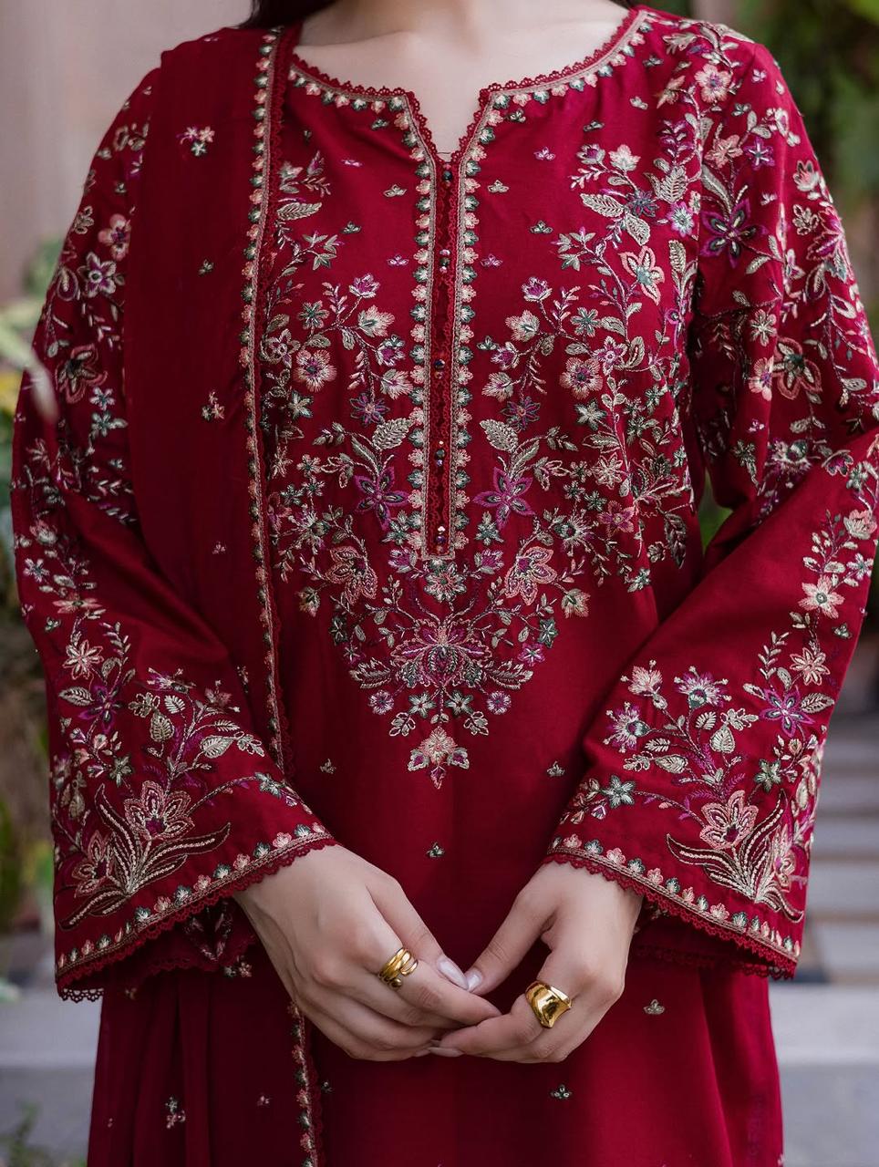 Sanaf Embroidered 3pc