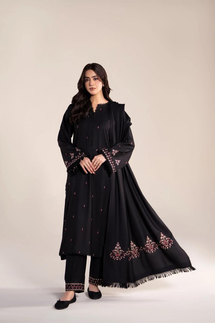 Dilara Embroidered 3pc