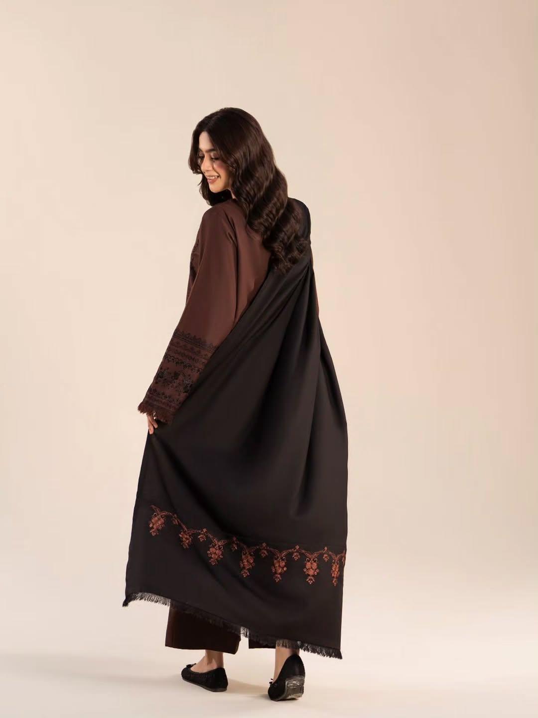 Sanam Embroidered 3pc