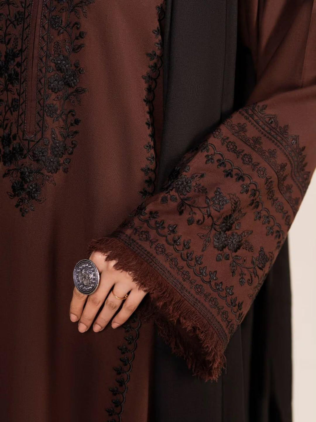 Sanam Embroidered 3pc