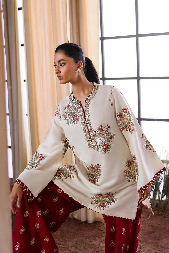Sohbat Embroidered Set