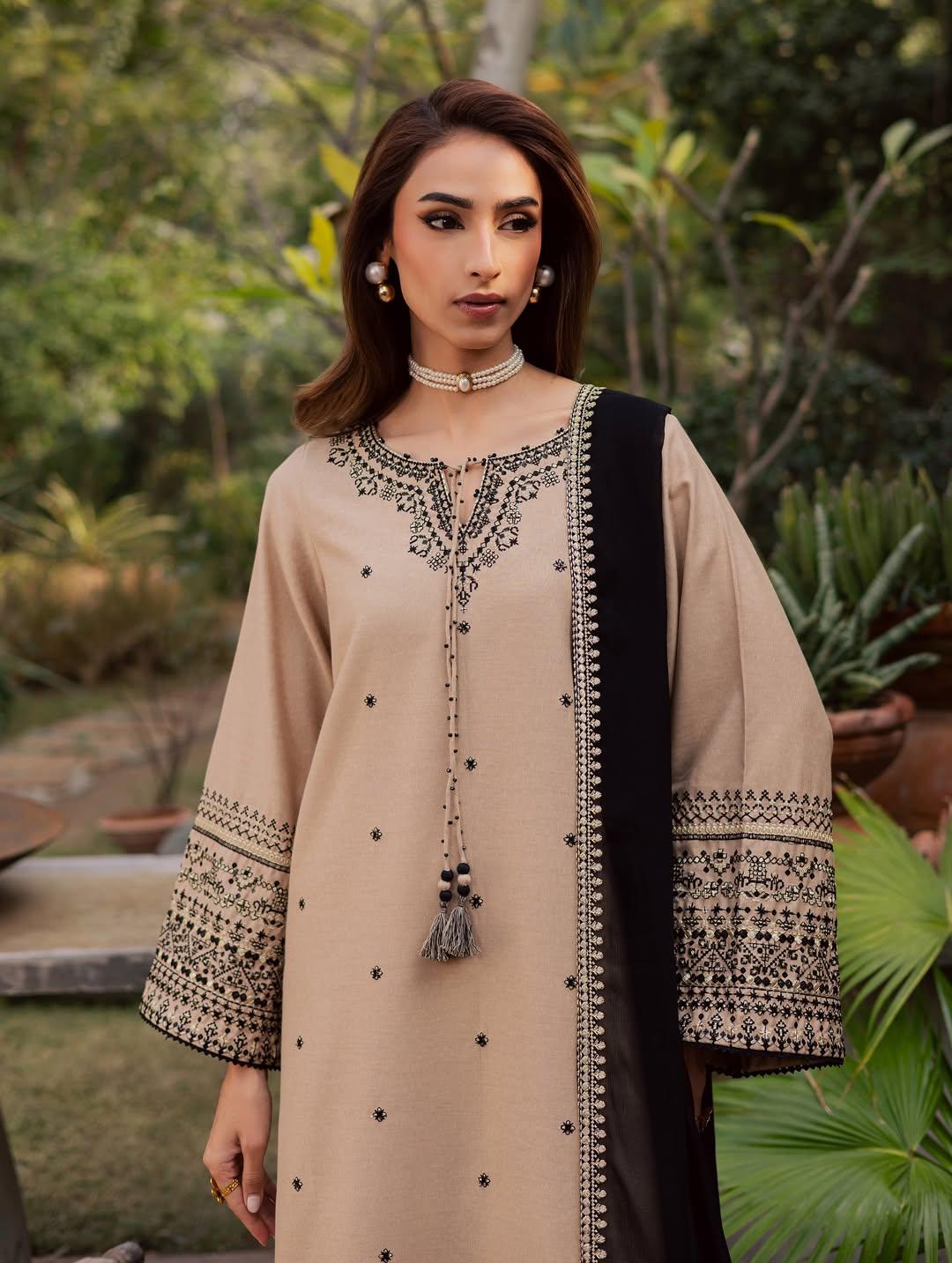 Armas Emb Farshi Shalwar 3pc